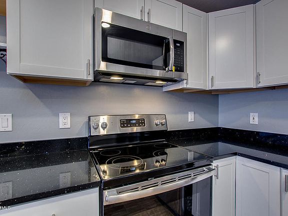 4th image of 9704 E Baltimore Cir