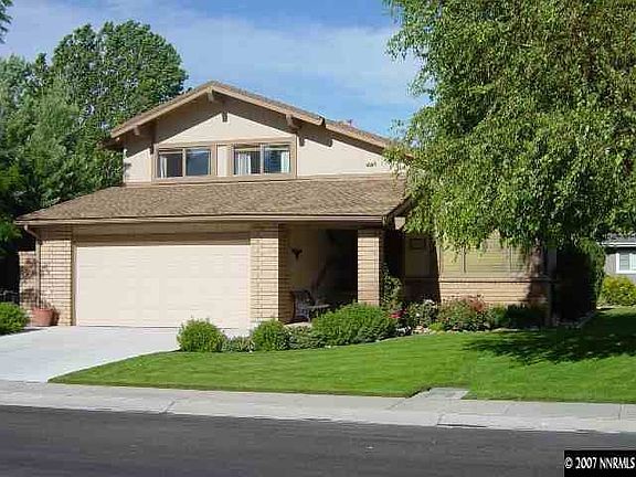 2nd image of 1743 Westwood Dr