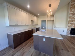 205 W 2nd, Friesland, WI 53935