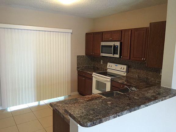 3rd image of 6514 Osprey Lake Cir