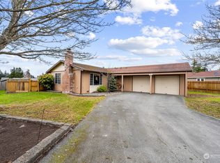 853 SW London Ter, Oak Harbor, WA