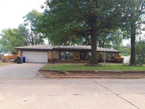 3208 Bella Vista Dr, Oklahoma City, OK 73110