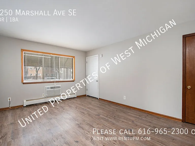 3250 Marshall Ave SE — Photo 2
