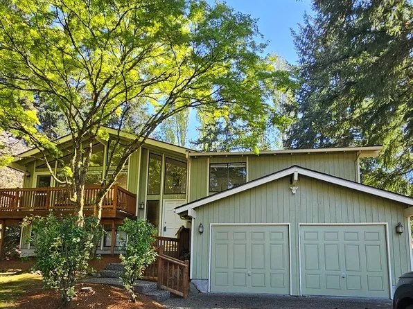 13919 SE 3rd Place, Bellevue, WA 98005