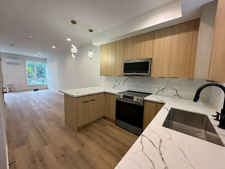 4318 SW Holly St — Photo 15