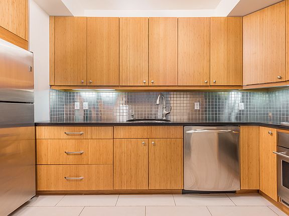 5th image of 30-11 21st St #5F
