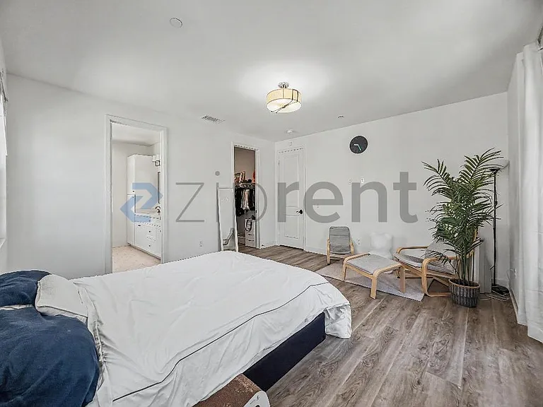 1676 3rd St — Photo 21