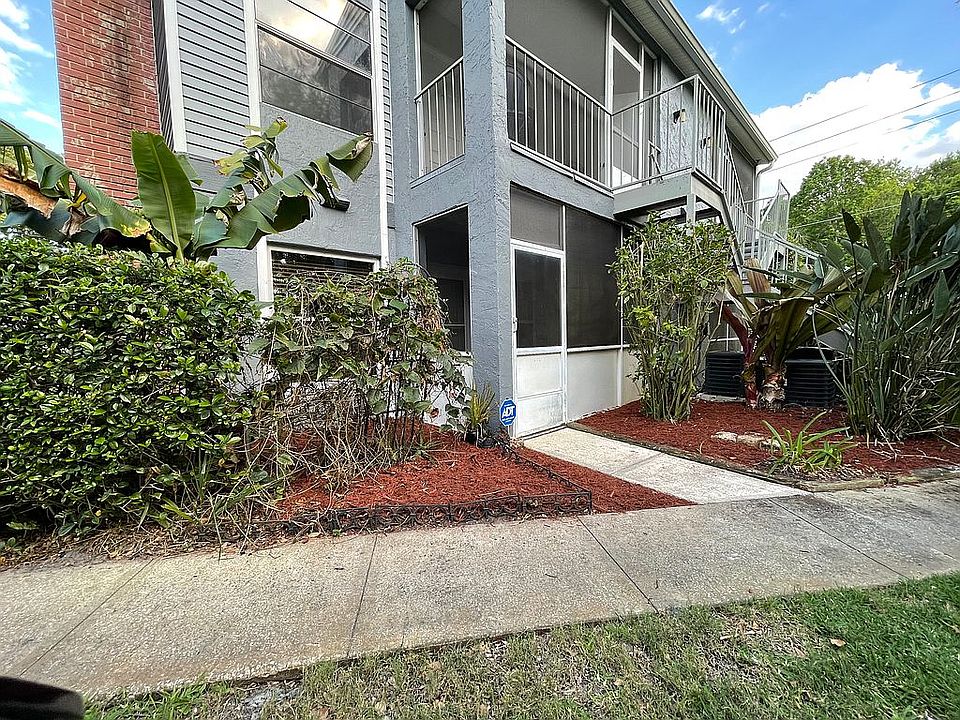 1st image of 202 Northlake Dr