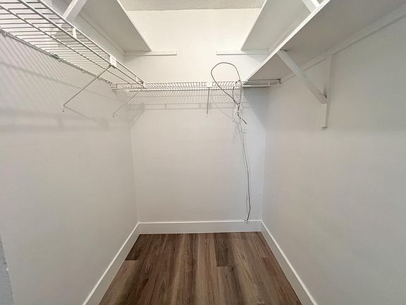 5th image of 601 S State Road 7 APT 2H