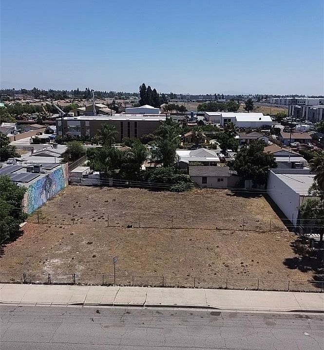2nd image of 10593 Mills Ave Lot 22