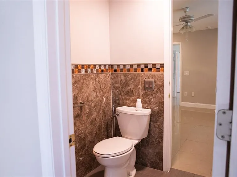 9768 Bay Vista Estates Blvd — Photo 27
