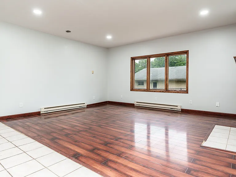 5418 Tam O Shanter Dr — Photo 18