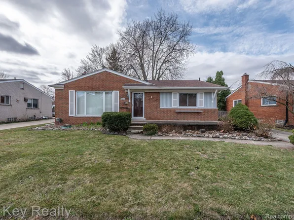 5310 Casmere Ave, Warren, MI 48092
