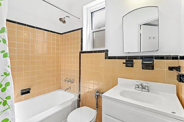Sold by Corcoran | media 6