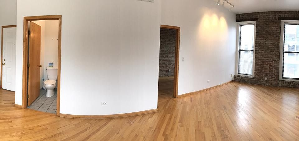 1st image of 833 W Grand Ave
