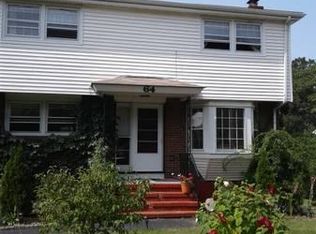 64 Saville St, Saugus, MA 01906
