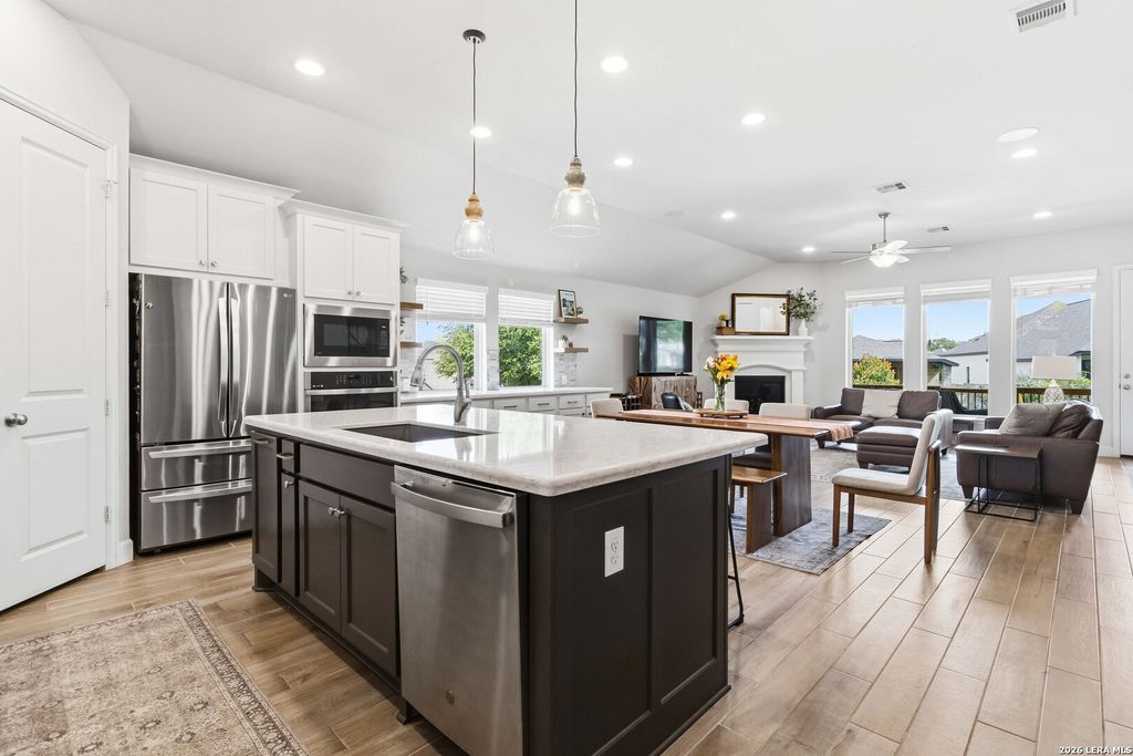 434 ORCHARD WAY, New Braunfels, TX - View 4