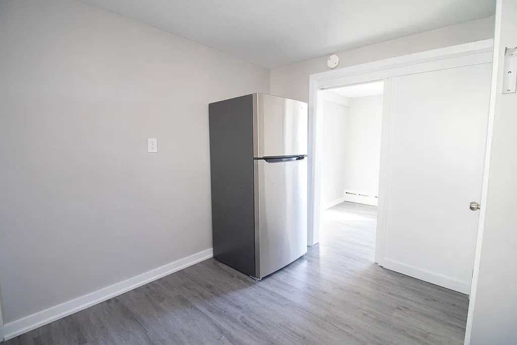 263 King Street - 2 — Photo 3