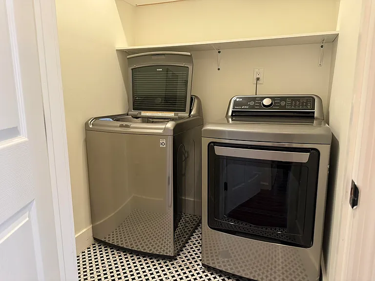 49 Belmont Ave #1 — Photo 44