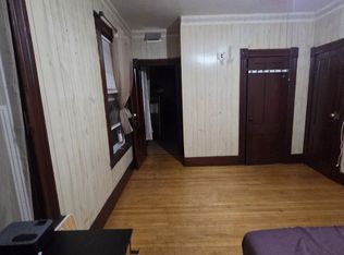 25 Florence St #2, Worcester, MA 01610