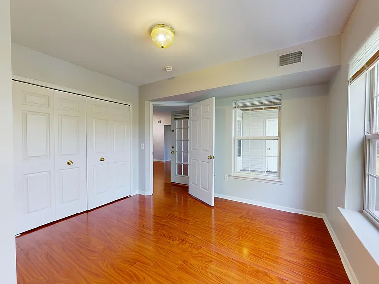 2771 S Knightsbridge Cir — Photo 20