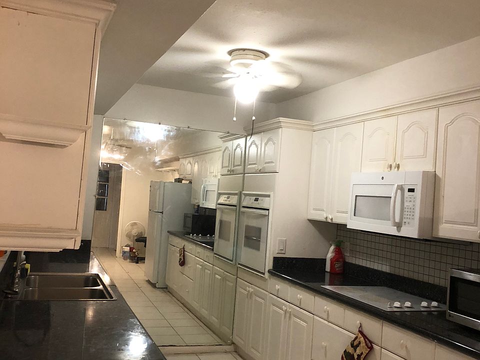 1st image of 78 Townhouse Ln
