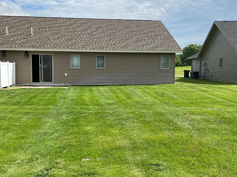 2116 Iron Eagle Ct — Photo 15