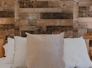 1027 W Country Club Blvd, Big Bear City, CA 92314