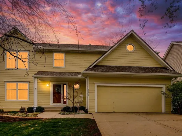 12927 S Widmer St, Olathe, KS 66062