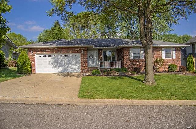 1st image of 100 Sunray Dr