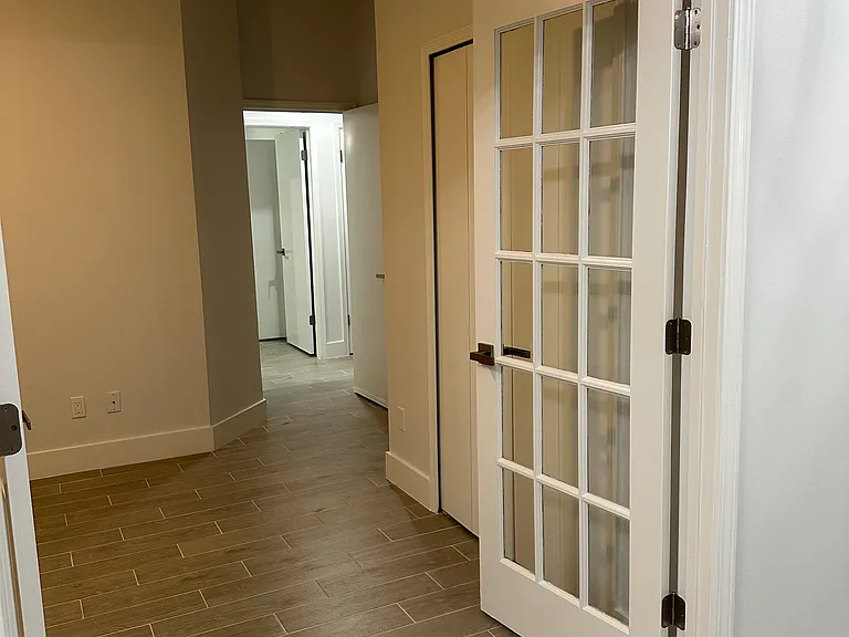 4837 Victoria Chase Ct — Photo 8