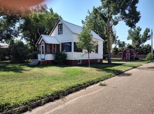 500 Snyder Ave, Glendive, MT 59330
