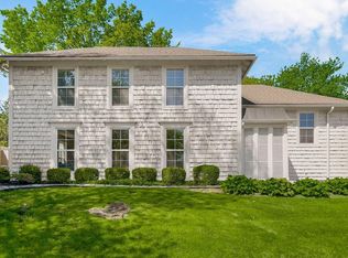 6907 Edgevale Rd, Kansas City, MO 64113