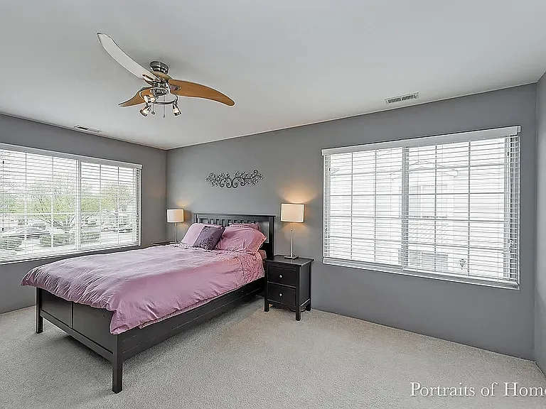 379 Gregory St — Photo 6