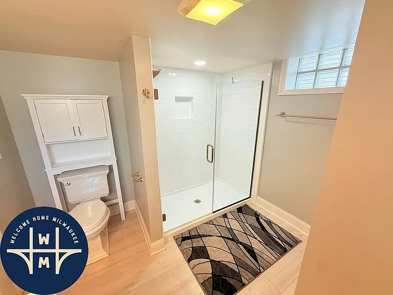 5065 N Berkeley Blvd — Photo 22