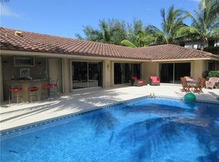 2460 Del Lago Dr, Fort Lauderdale, FL 33316