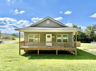 1582 Hobbs Island Rd SE, Huntsville, AL 35803