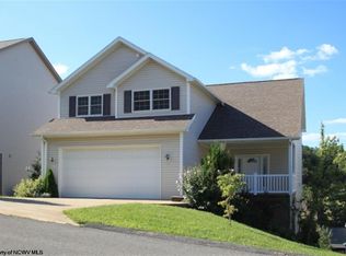 219 Hanalei Dr, Morgantown, WV 26508