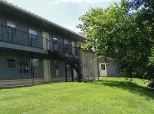 1011 W Berry St, Fayetteville, AR 72701