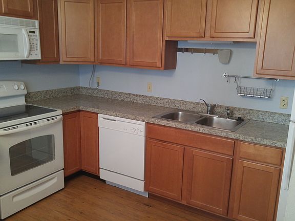 4th image of 2238 Avenue C
