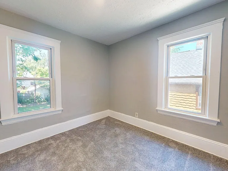 3222 W 94th St — Photo 34