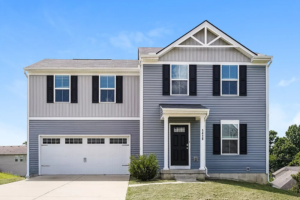 4 bed, 3.5 bath, 2019 sqft, $2,325 — Photo 1