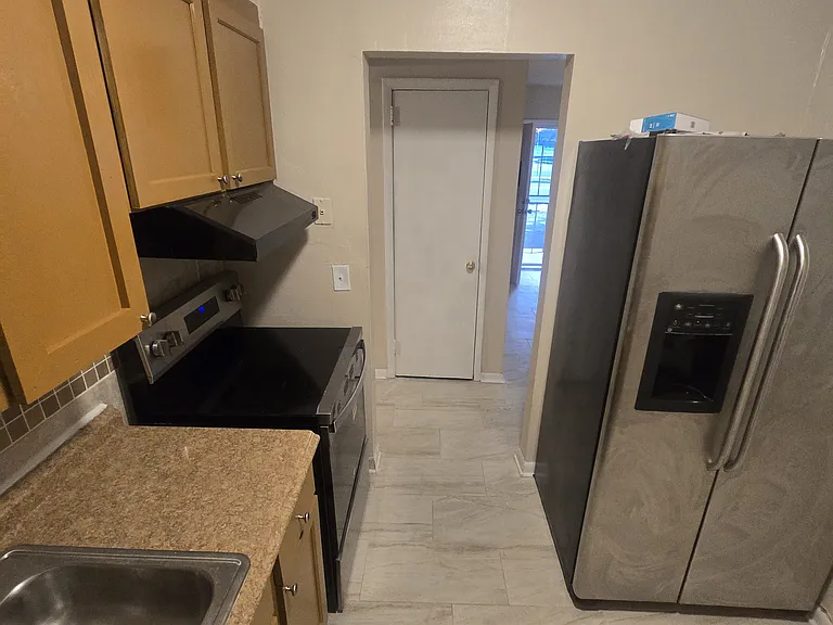 1739 Melson Ave — Photo 23