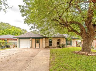 1006 Fruitvale Dr, Houston, TX 77038