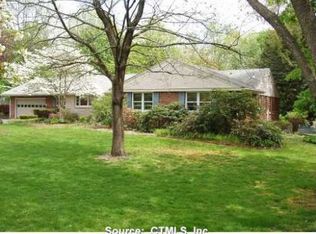 74 Brownstone Rdg, Meriden, CT 06451