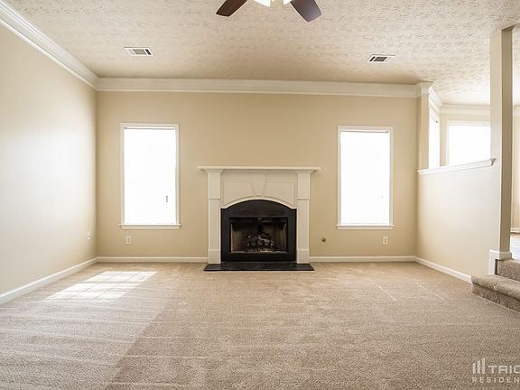 3rd image of 341 Yellow River Ln