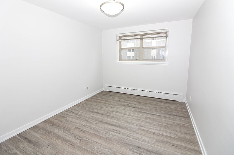 Winnipeg Apartment for rent - 1 Bedroom — photo 9