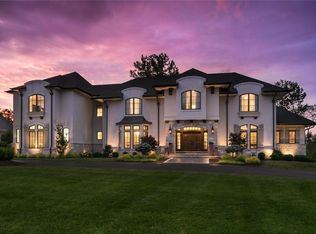 7 Chipper Rd, Saint Louis, MO 63131