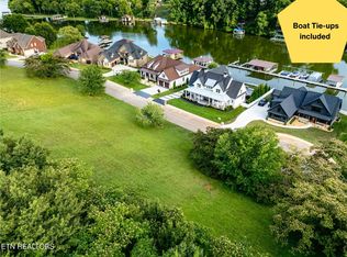3957 Shipwatch Ln, Knoxville, TN 37920