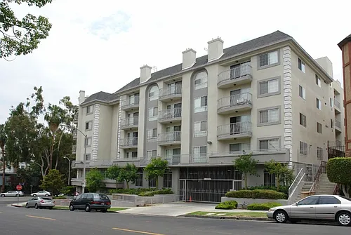 400 Westmoreland Apartments - Modern, approachable, city-living vibe Photo 1